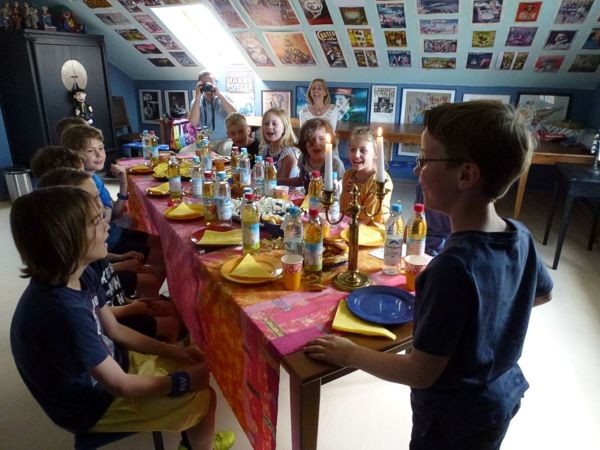 Kindergeburtstag mit der Mobilen Zauberschule – Foto 7