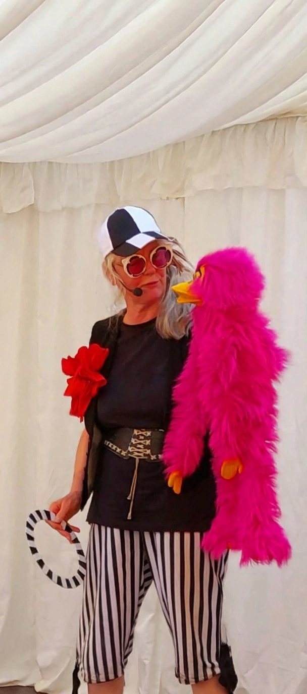 Zauberclown MAXI mit der pinkfarbenen Handpuppe
